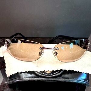 Authentic Vintage 2000s Salvador Ferragamo sunglasses